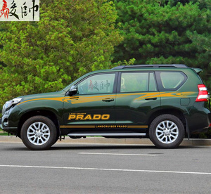 丰田普拉多彩条拉花车贴图片