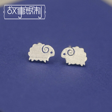 故事银wo原创设计Sng纯饰品简约拉丝(小)羊耳钉女式耳坠防过敏
