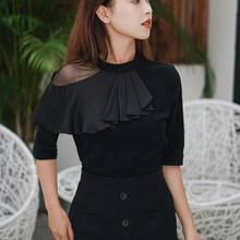 时尚潮yi行女装20ao式潮秋季时尚洋气露肩长袖拼接荷叶边T恤女
