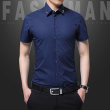 新春男zg节hnb男wg休闲衬衫修身时尚短袖侨之声服饰商行