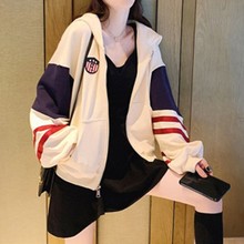 短式外zu女装夏季宽ai2020年夏季新式薄式棒球服百搭运动卫衣